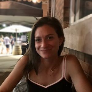 Meet your Posher, Jaclyn